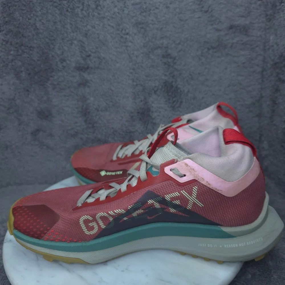 Nike Pegasus Trail 4 GTX Shoes Womens 8 Canyon Rust Teal Gore-Tex FB2194-600